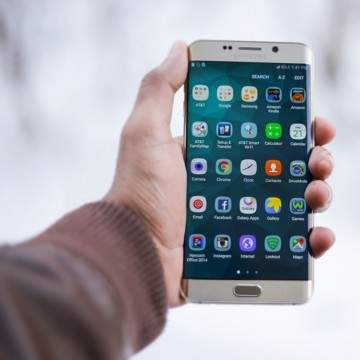 20 Hp Layar AMOLED, Harga Termurah Mulai 1 Jutaan