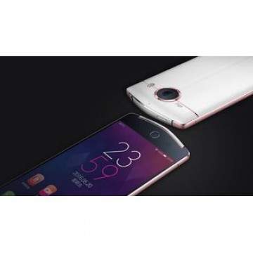 Meitu V4, Smartphone Selfie Berdesain Unik