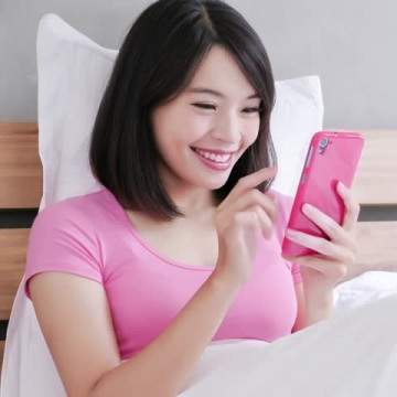 14 Hp Warna Pink, Sangat Cocok Digunakan untuk Wanita